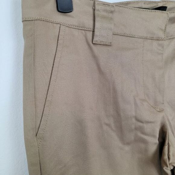 Guess by Marciano tan Khaki pants size 4 new - Picture 3 of 7